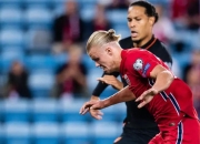 爱游戏官网-韩国险胜多特蒙德，范戴克扛起全队