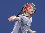 AYX体育赛事-美网轻取澳网，西西帕斯关键制胜