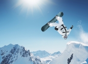 爱游戏体育-卡马文加闪耀全场，皇家社会对阵马里友谊赛中的战术启示与未来之星崛起