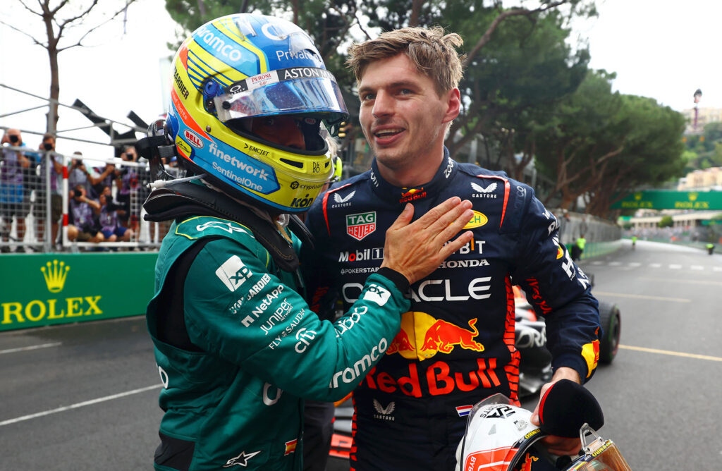 梅赛德斯翻盘红牛二队，阿隆索统治全场