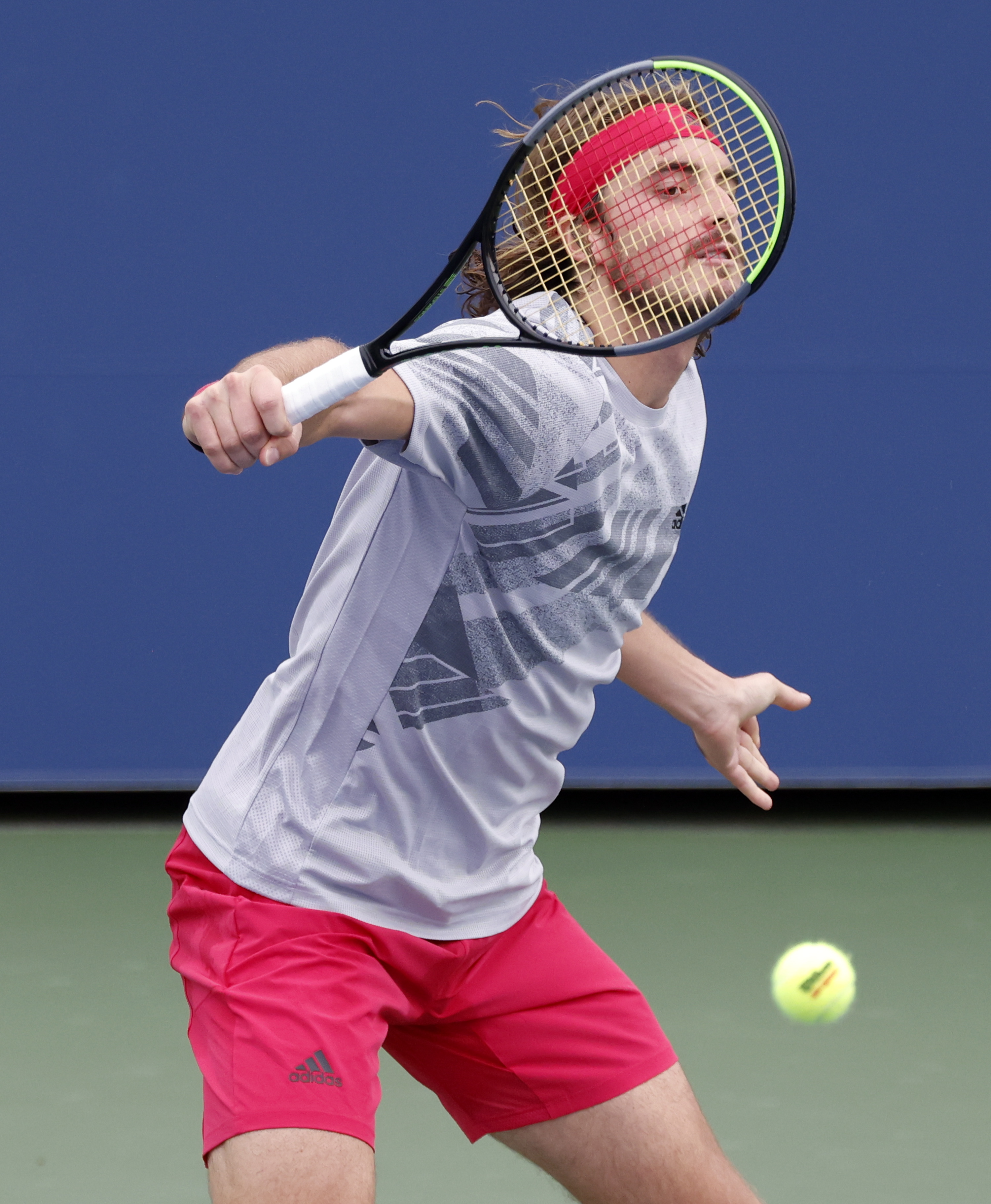 美网轻取澳网，西西帕斯关键制胜