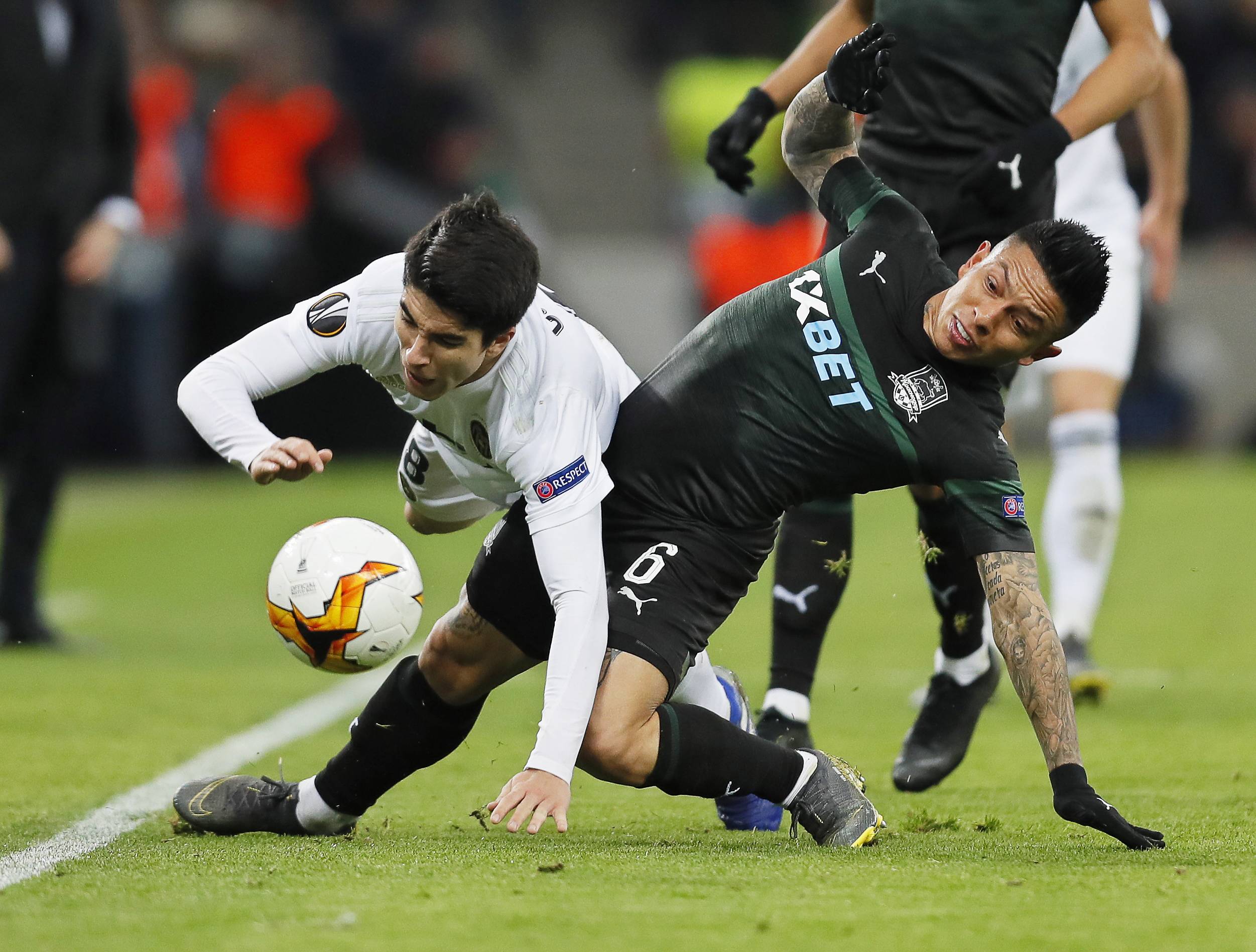 巴拉多利德客场反弹强势，士气高涨指指点点