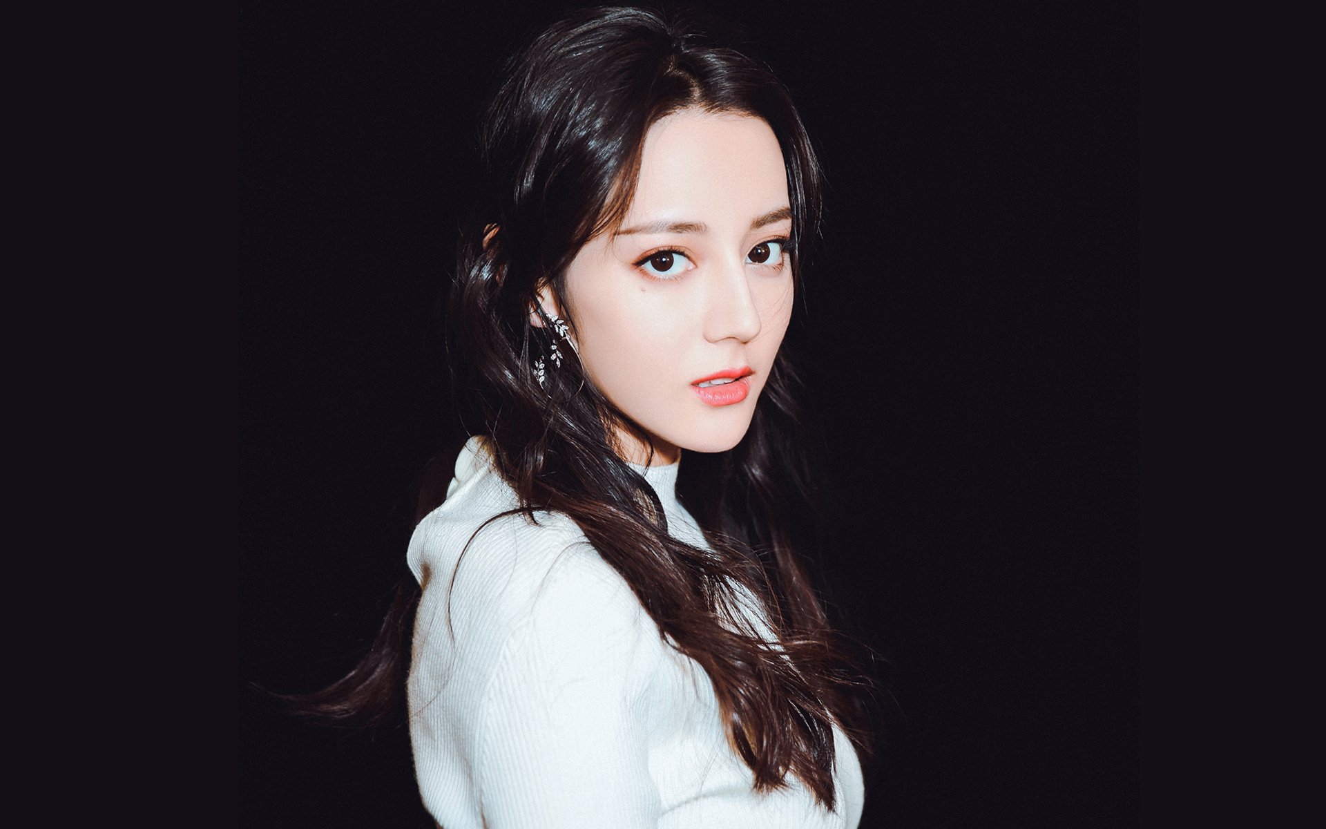 东方之剑出鞘,久保建英东决接管战局,阿森纳鏖战奥地利启示录