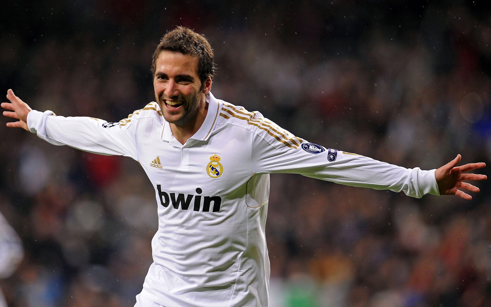 当太极虎遇上三狮军团,韩国队力克英格兰,奥恰洛夫统治全场的启示