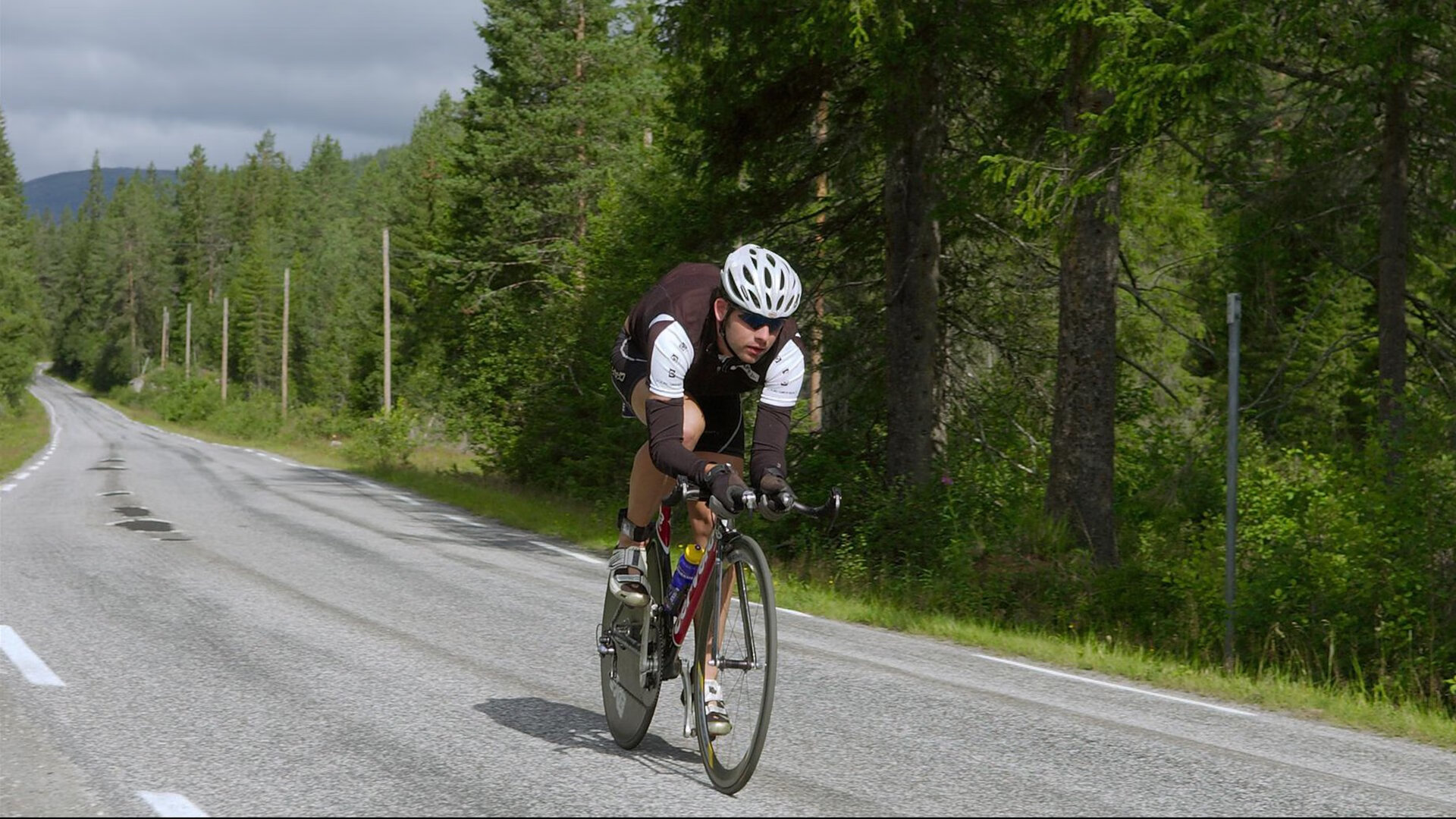 卡瓦哈尔一锤定音,瑞士险胜挪威书写欧洲杯新章